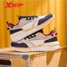 Xtep 80s Walking Shoes