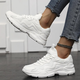 Unisex Lightweight Mesh Sneakers