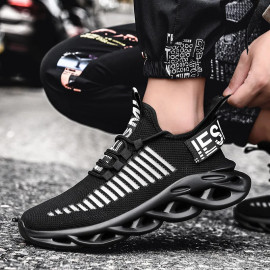 Men Lightweight Sneakers