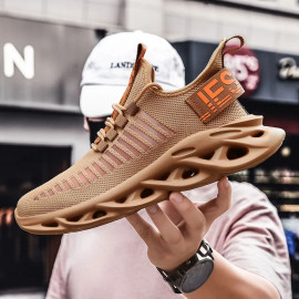 Men Lightweight Sneakers