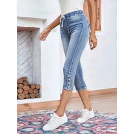 Women's Calf-Length Jeans