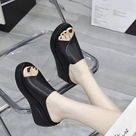 Orthopedics Thick Shoes For Woman's