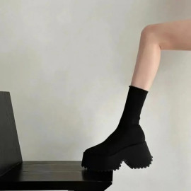 Woman's Hided Wedge Sock Shoes