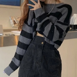 Women's Korean Style Striped Cropped O-neck Sweater 