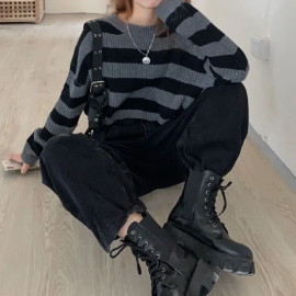 Women's Korean Style Striped Cropped O-neck Sweater 