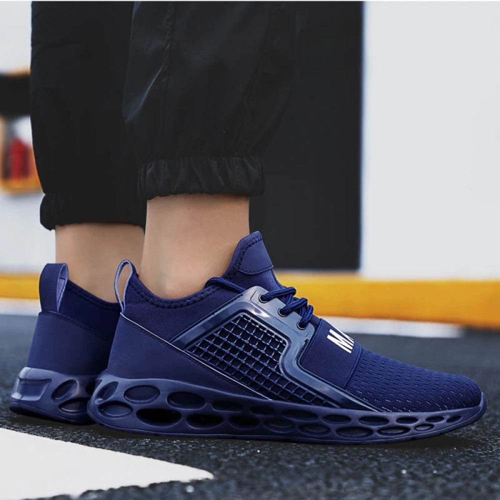Men Fashion Trainers - Lightweight Sneakers