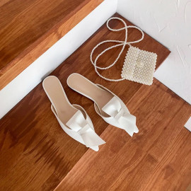 Pointed flat bow slippers women summer wear Baotou half slippers 2019 new fashion lazy sandals women's shoes